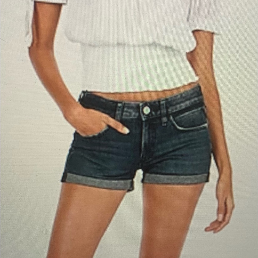 Express ‘shortie’ Shorts